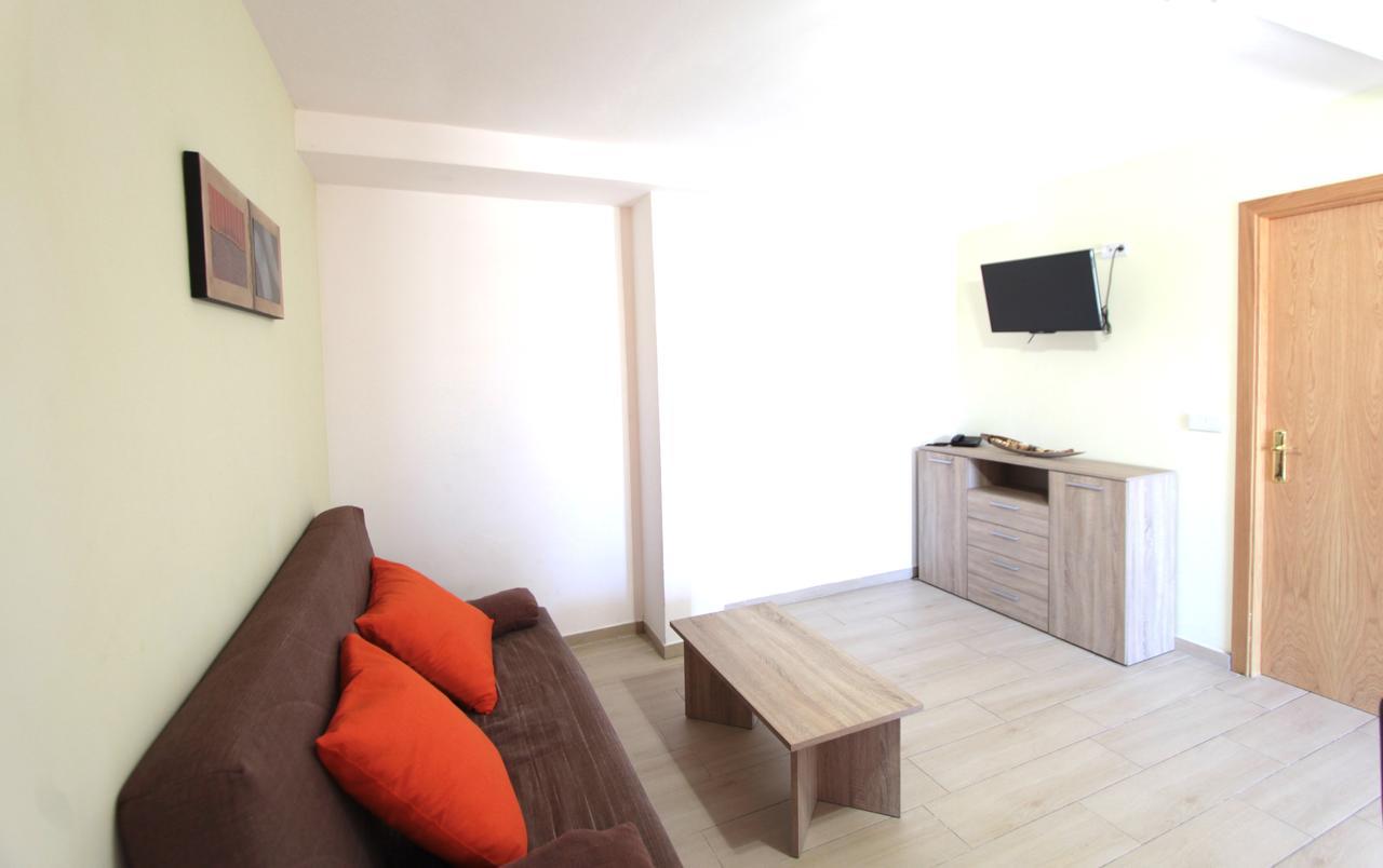 Apartamentos Giuliano Empuriabrava Luaran gambar