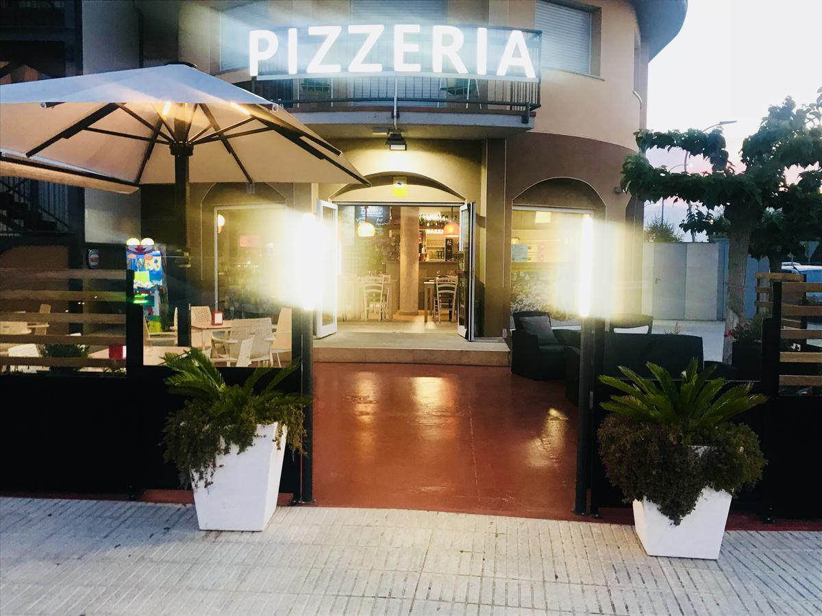Apartamentos Giuliano Empuriabrava Luaran gambar